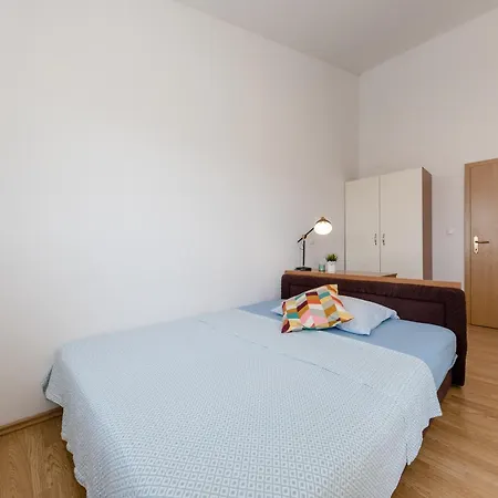 Apartman Casa Surya - With Sea View And Swimming Pool *