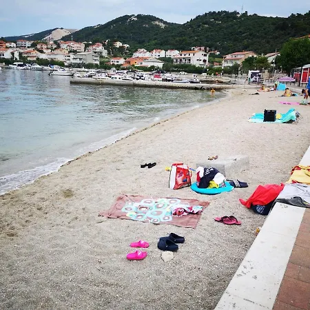 Casa Surya - With Sea View And Swimming Pool * Barbat na Rabu