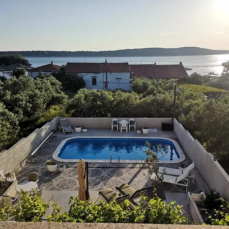 Casa Surya - With Sea View And Swimming Pool Appartamento *