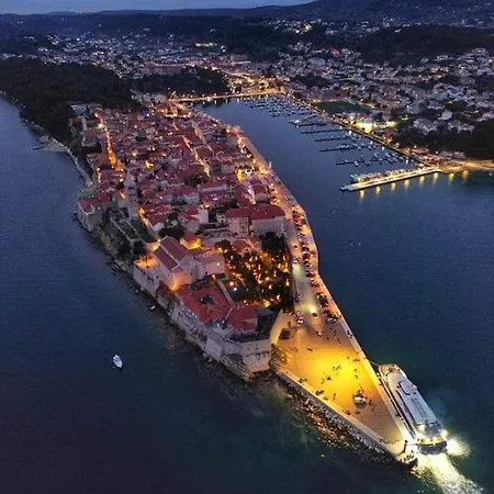 Casa Surya - With Sea View And Swimming Pool Appartamento *