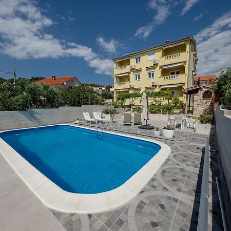 Casa Surya - With Sea View And Swimming Pool Apartment *