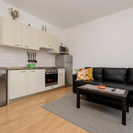 Casa Surya - With Sea View And Swimming Pool Appartamento Barbat na Rabu