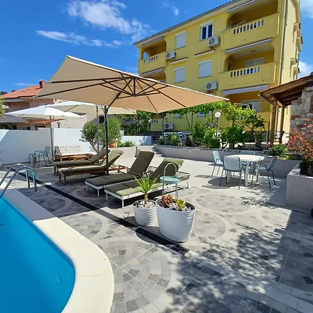 Casa Surya - With Sea View And Swimming Pool