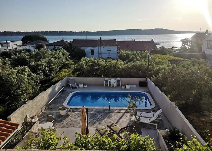 Casa Surya - With Sea View And Swimming Pool 아파트 *