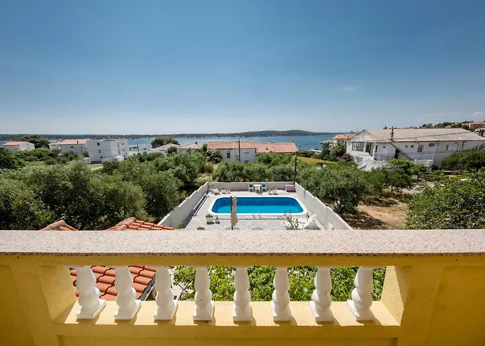 아파트 Casa Surya - With Sea View And Swimming Pool *